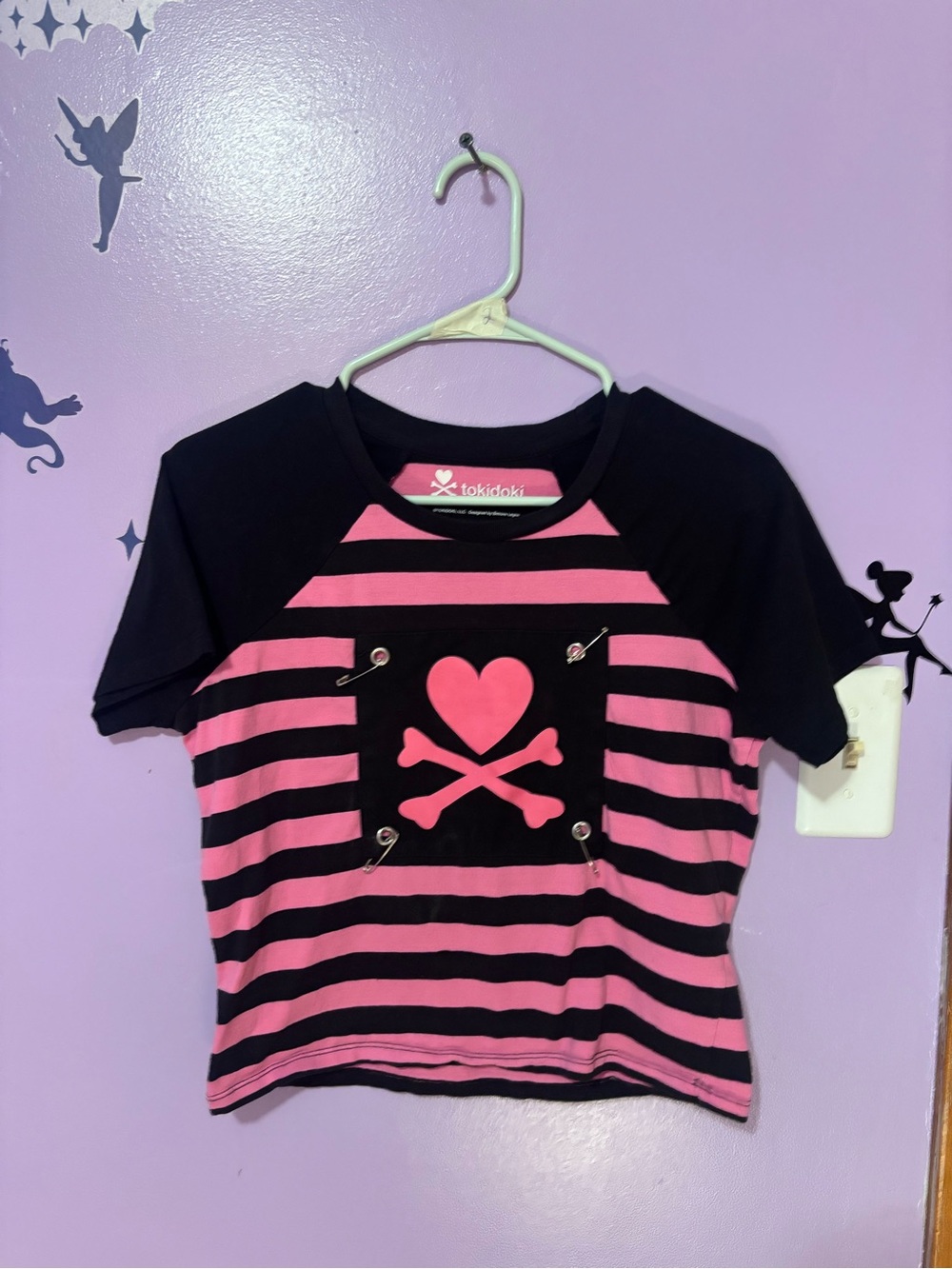 tokidoki cropped Pink & Black Heart Crossbones Stripe Tee